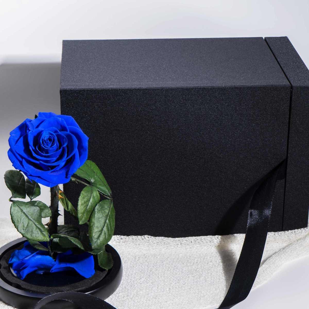 Hot selling glass dome preserved flower rose technology mini real rose in glass dome