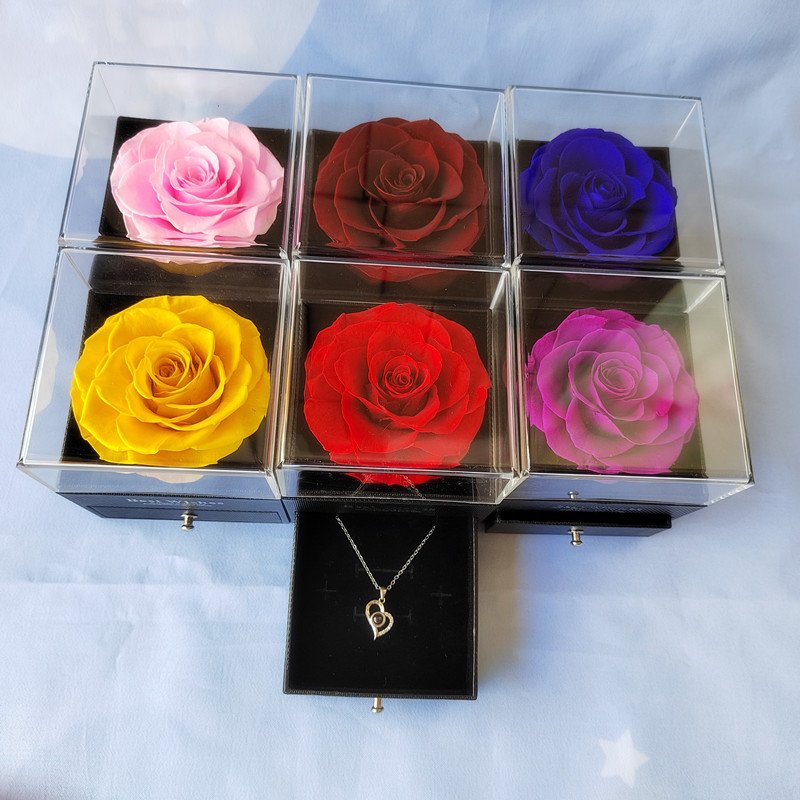 Suppliers Wholesale Preserved Rose Jewelry Gifts Everlasting Real Roses Preserved Flower In Acrylic Crystal Necklace Box