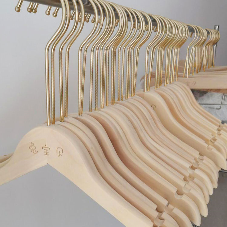 Display Racks White And Gold Coat Hangers Professional Light Weight Wood Hangers Graphic Customization Free Sample Clothesline