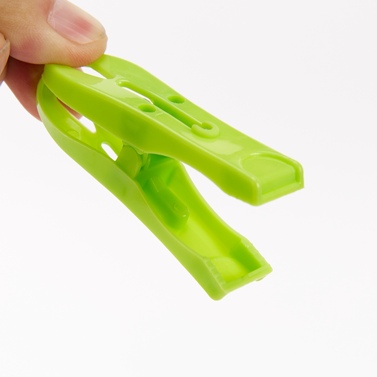 Soft Grip Plastic Clothes Pegs Soft Grip TPR Plastic Clothes Pegs Strong Grips Clothes Pegs