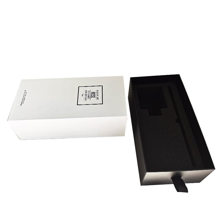 High Quality Fashion A5 A4 A3 Black Christmas Slide Out Match Drawer Cardboard Paper Gift Cosmetics Jewelry Packaging Box