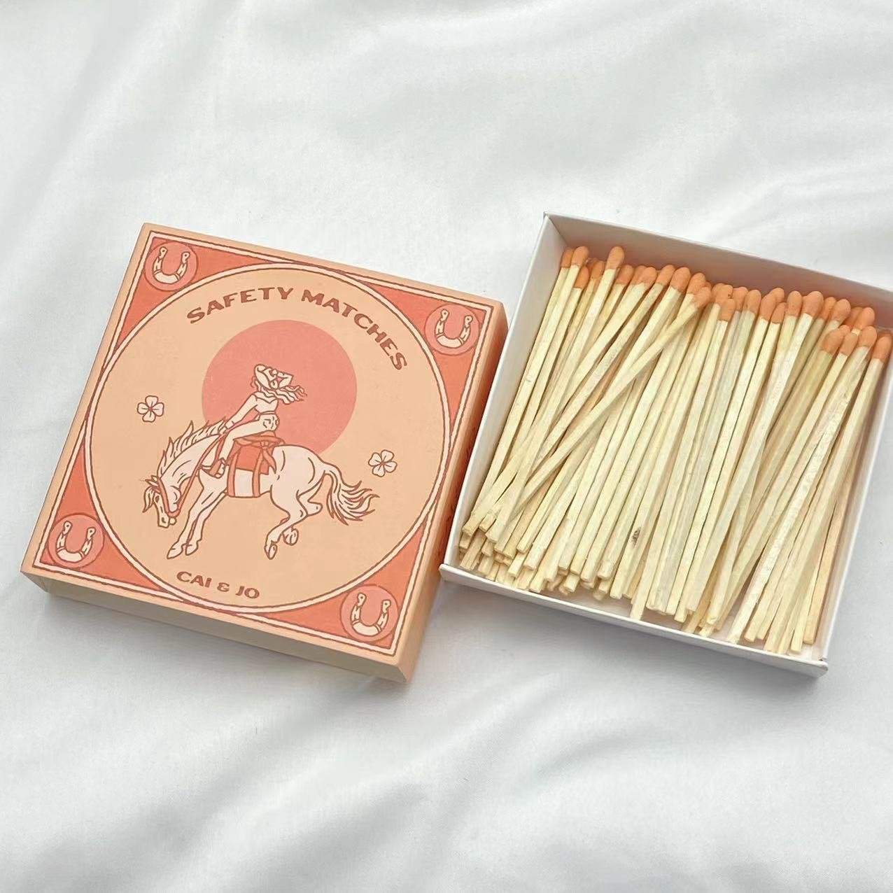 VLONG 4 inches wooden stick match with colored customize logo boxed match big square matchbox for cigar candle matches matchbox