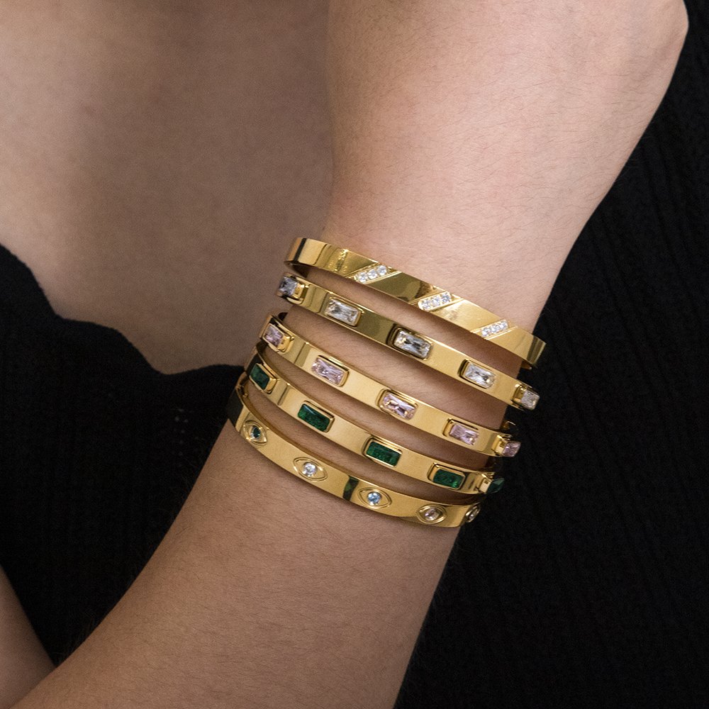 High End Stainless Steel Gold Plated Green Zirconia Polishing All-match Fashion Bangle Bracelet for Women Shiny Jewelry
