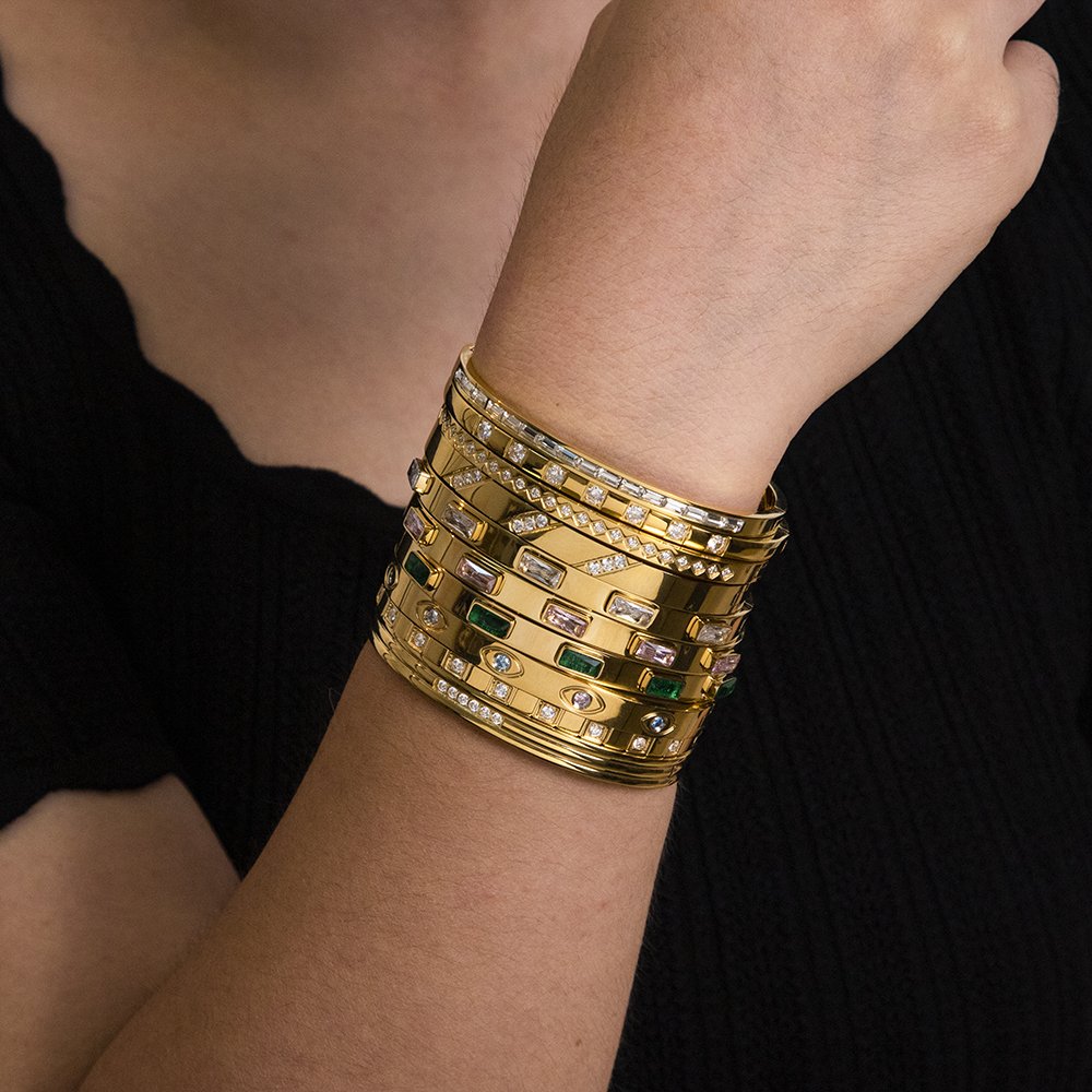 High End Stainless Steel Gold Plated Green Zirconia Polishing All-match Fashion Bangle Bracelet for Women Shiny Jewelry