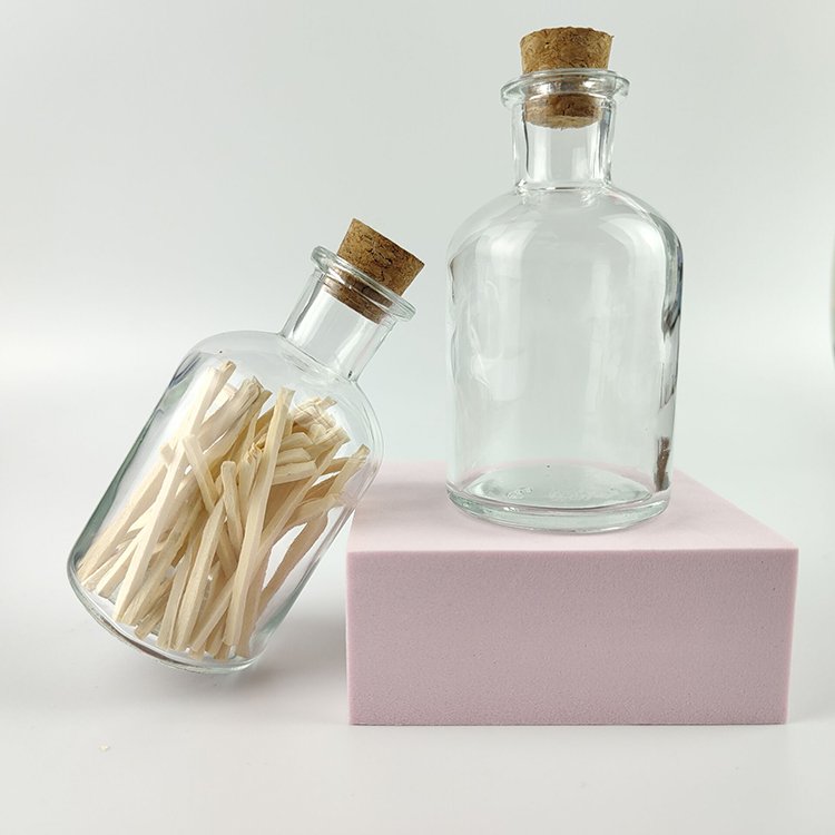 Coloured head safety matches glass bottle matches jar bottle with cork