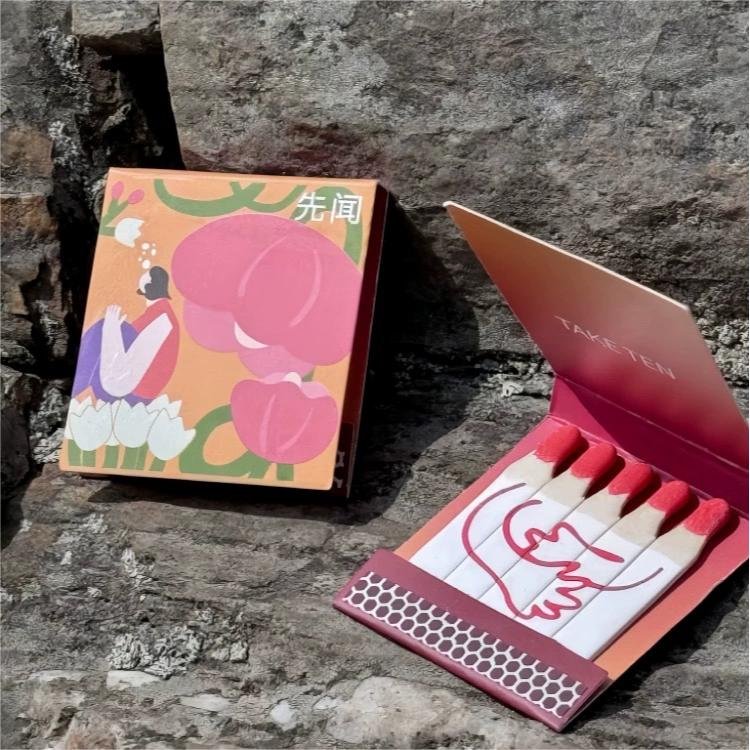 Luxury For Hotel Personalized Colored Wooden Safety Match Book Matches Paper Matches Wholesale Custom Paper Matchstick