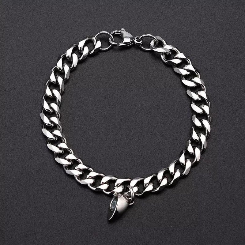 Hot-Sale Couples Matching Bracelets Cuban Chain Peach Heart Magnetic Bracelets for Boyfriend and Girlfriend