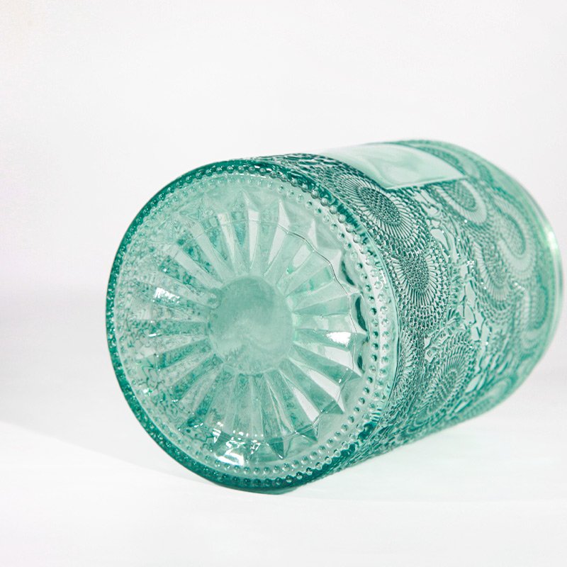 High Quality Hot Selling Green Colored 300g 500ml Empty Clear Reusable Recycled Glass Candle Holder Glass Jar with Metal Lid