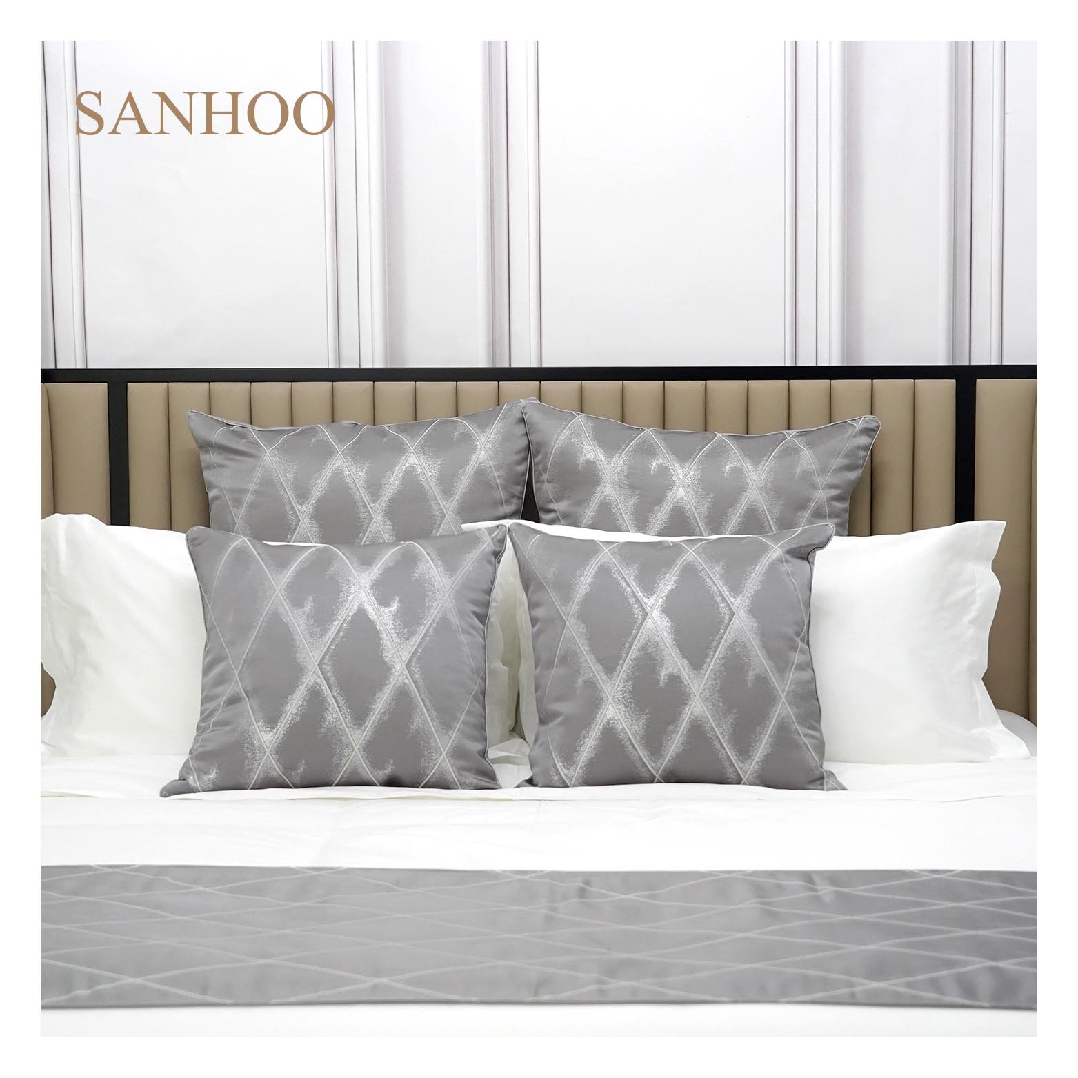 SANHOO Five Star Hotel Quality Bedding Set Luxury Hilton Bed Sheet Bed Runners and Matching Pillows