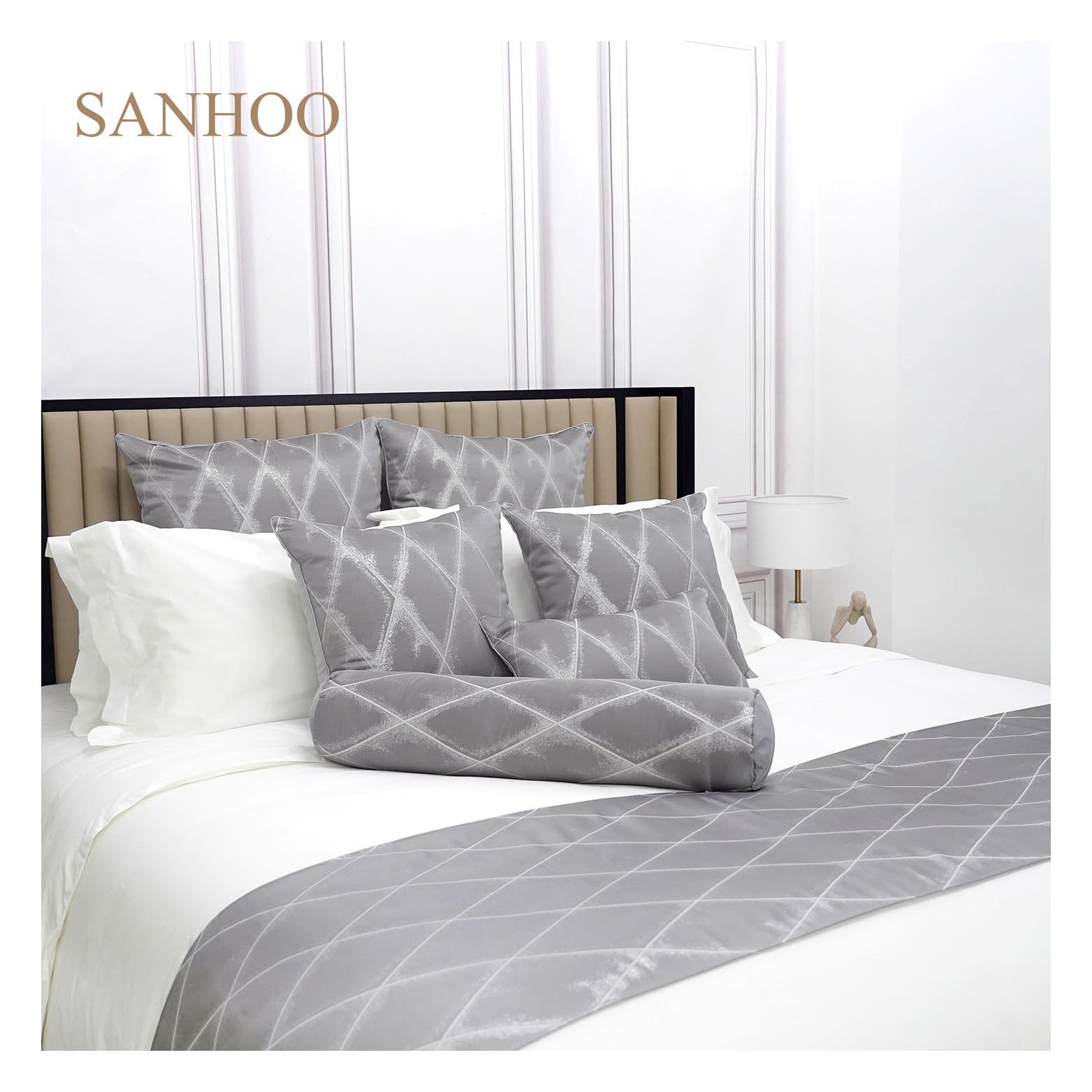SANHOO Five Star Hotel Quality Bedding Set Luxury Hilton Bed Sheet Bed Runners and Matching Pillows