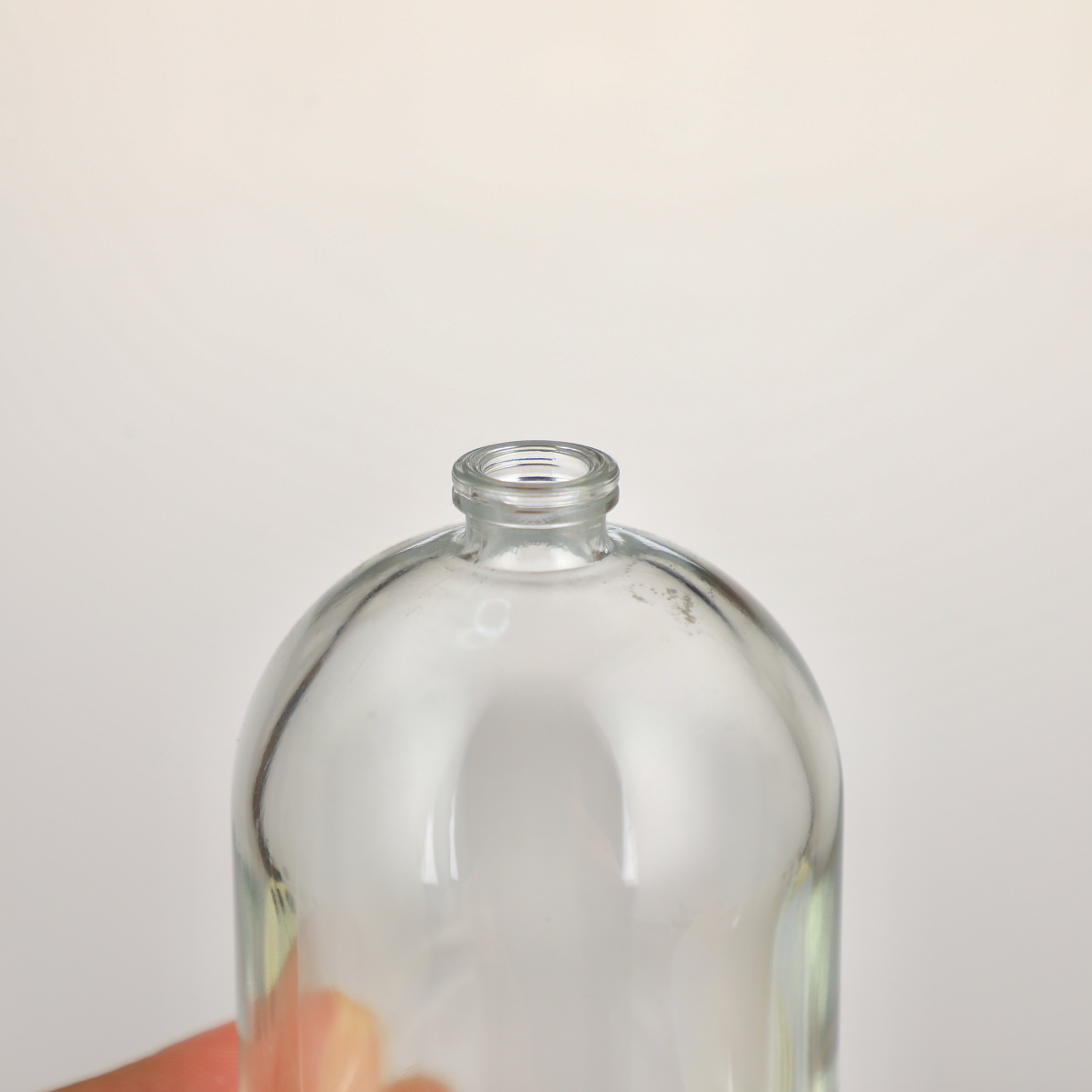 Ready Stock Stylish Crimp Glass Perfume Bottles with Matching Cap & Spray Pump - Wholesale Available
