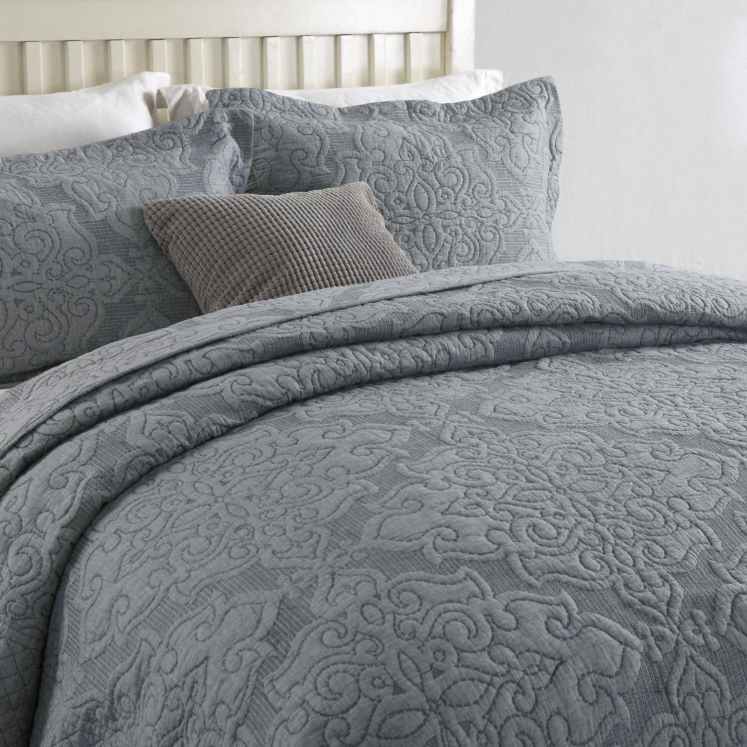 Wholesale Flower Design Bedspreads Wholesale Soft and Lightweight Quilt Bedding Bedspread