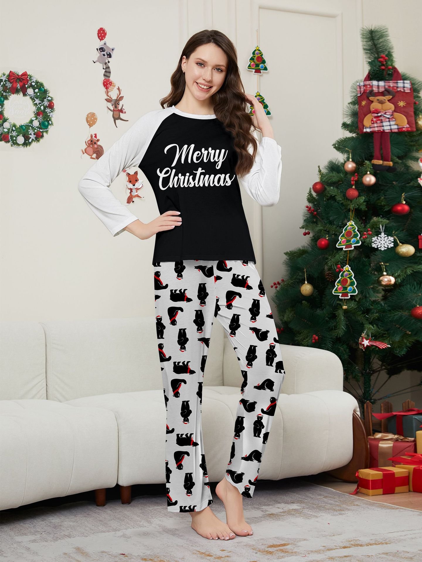 2024 Wholesale Ready To Ship Matching Christmas Pajamas For Family Santa Claus 3XL 4XL Merry Christmas Family Pajamas