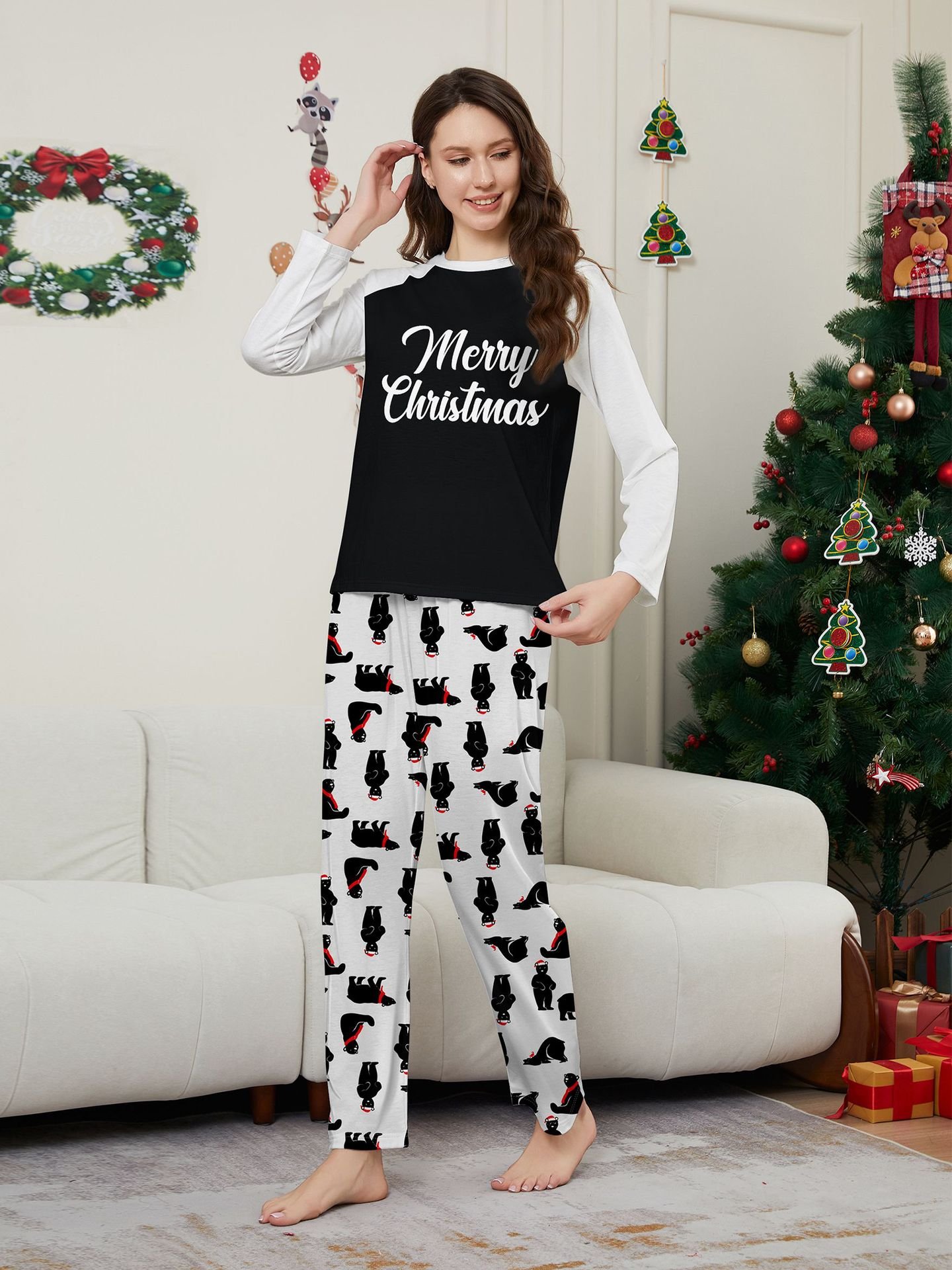 2024 Wholesale Ready To Ship Matching Christmas Pajamas For Family Santa Claus 3XL 4XL Merry Christmas Family Pajamas