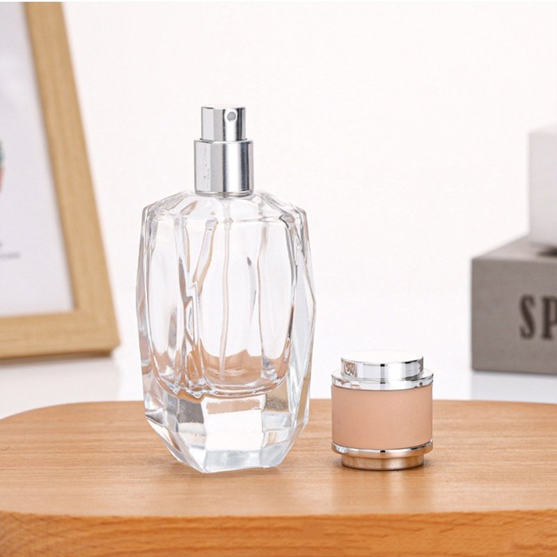 high end Luxury 50ml empty spray perfume bottle unique shape refillable glass fragrance bottle for women perfume matched lid cap