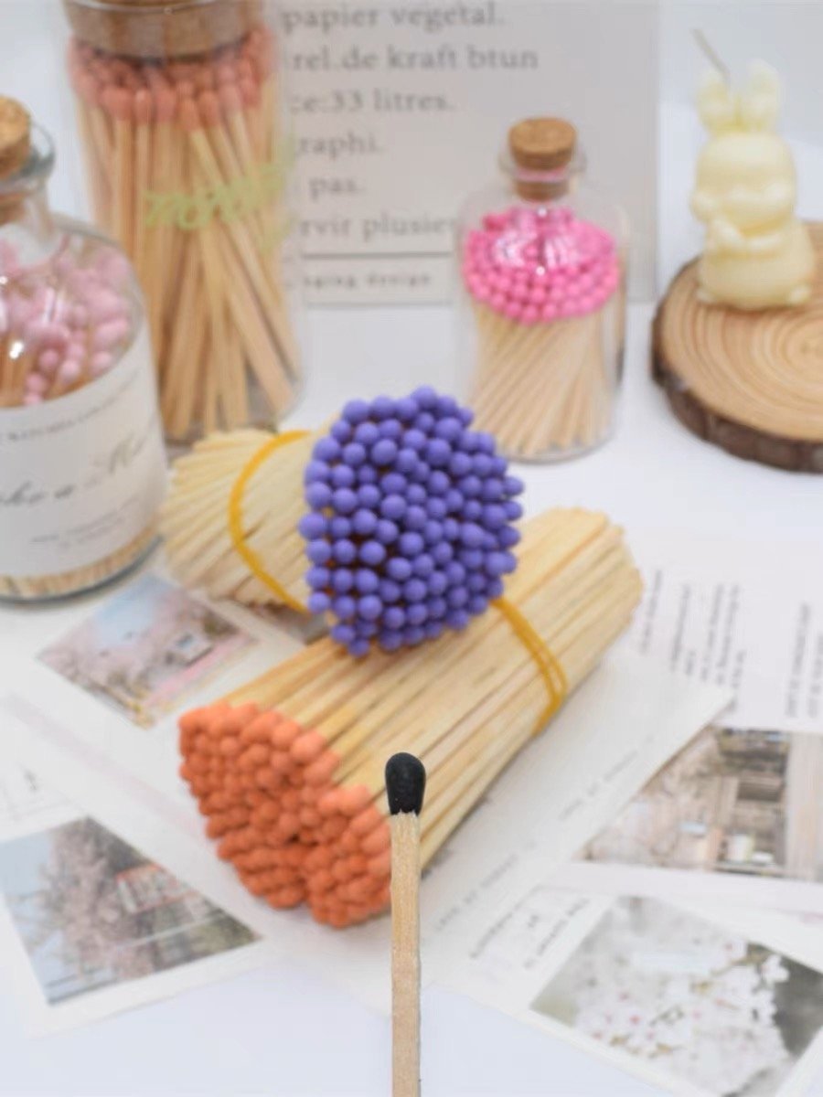Bulk Wood Different Lengths and Different Colors Wholesale Price of Matches Sticks Lower MOQ Candle Wooden Match Sticks