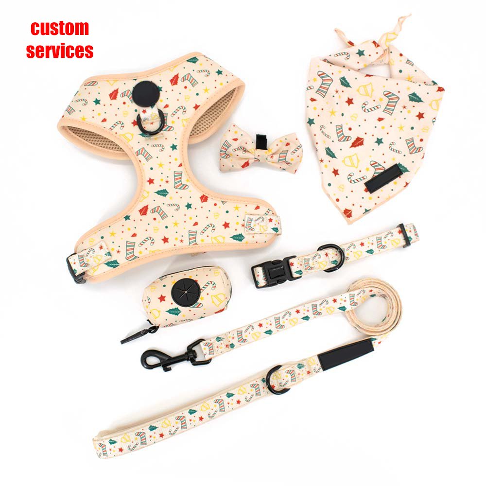 Harness Dog Leash and Collar Christmas Dog Harness Set Match Print Blanket Pet Supplies and Dog Accessories