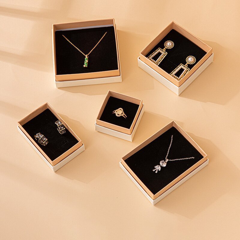 Custom Valentine's Day ring bracelet necklace packaging gift box heaven earth cover Refreshing texture jewelry box
