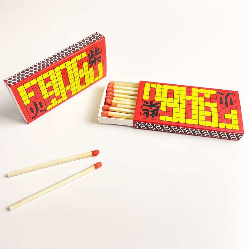 Factory direct sale holiday gift candle matches production gift color matches