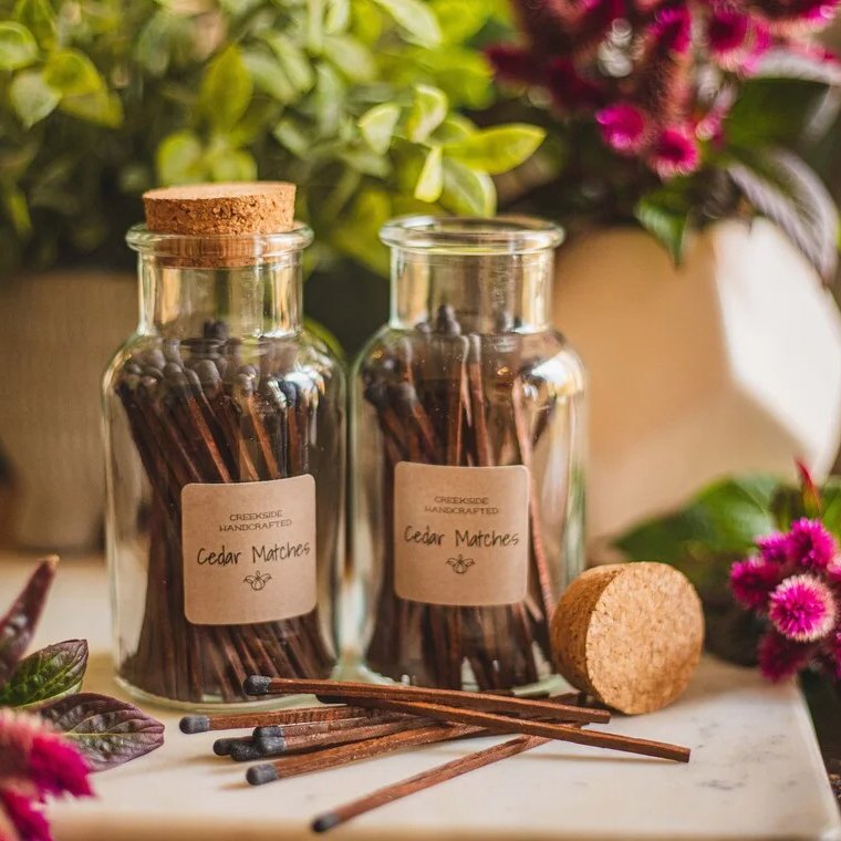 Wholesale Customized Glass Bottle Matches Colored Head Wooden Matchsticks For Candle Jar Vintage matches and matchpots