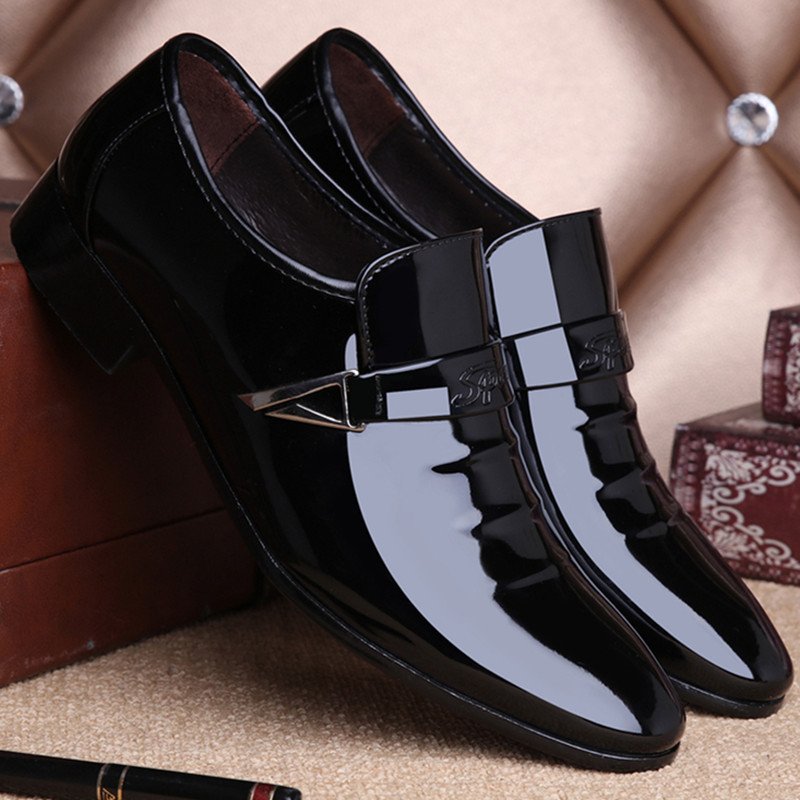 Men's Bright Leather Shoes Men Business Dress Shoes All-Match Casual Shoes Slip-on Non-Slip Heighten Wedding Footwears Fashion