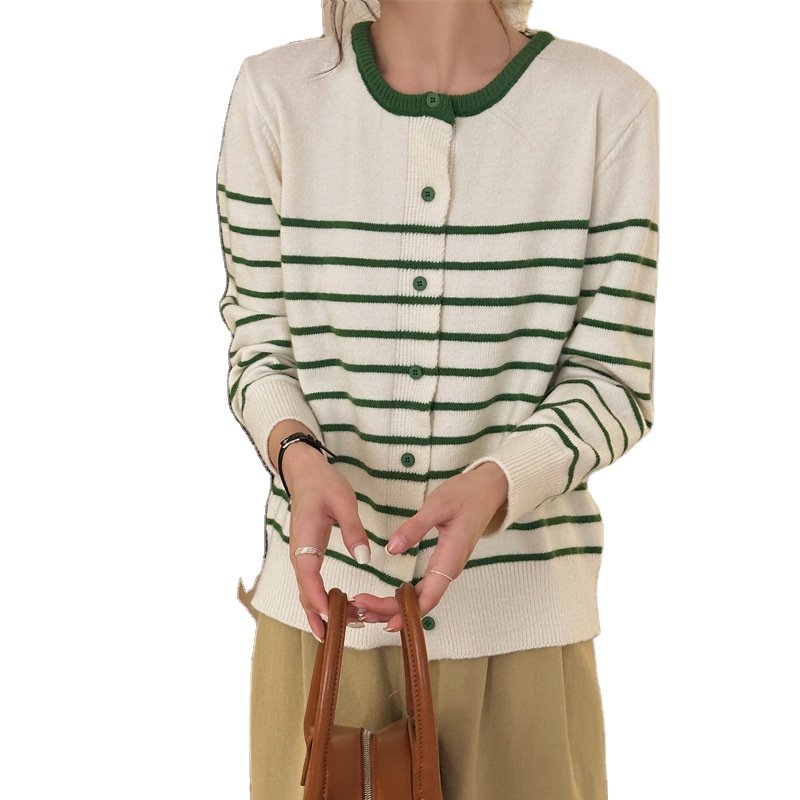 2024 Autumn vintage color matching striped crew-neck knit cardigan design feel slimming short sweater