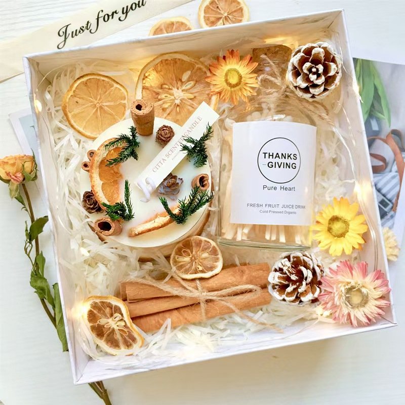 Good Quality Popular Luxury Scented Candles Candles Set With Flower