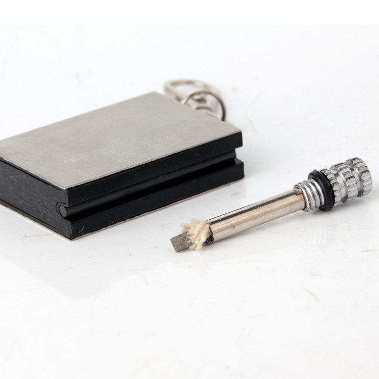 New designs Stainless Steel Flint Fire Starter Square Match Lighter Cigarette Accessories keychain flint fire starter