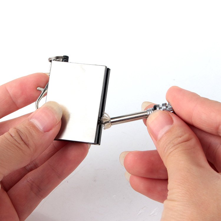 New designs Stainless Steel Flint Fire Starter Square Match Lighter Cigarette Accessories keychain flint fire starter