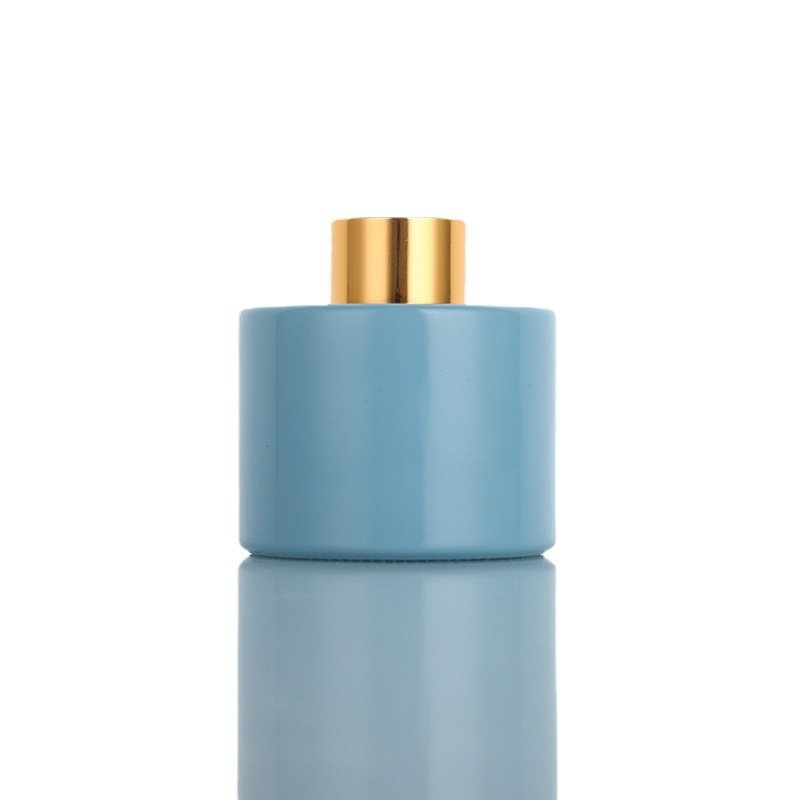 Color Custom Flat Shoulder Black Reed Diffuser Bottle Amber Northern Europe Round Aromatherapy Bottles for Diffuser 100 ml