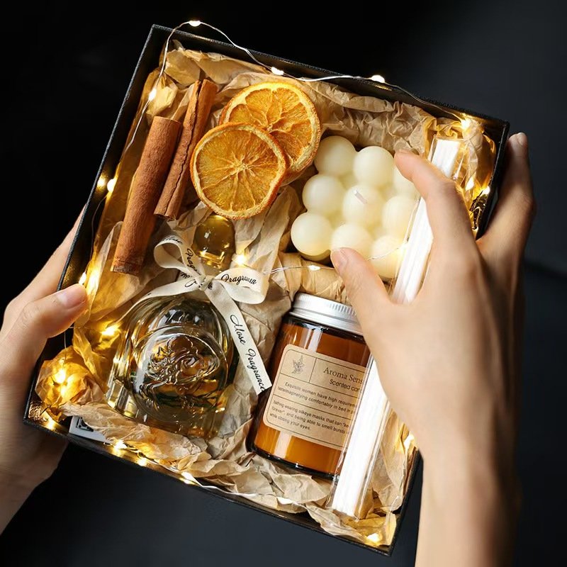 New Arrival Christmas Customized Perfume Candle Gift Box Set With Reed Diffuser