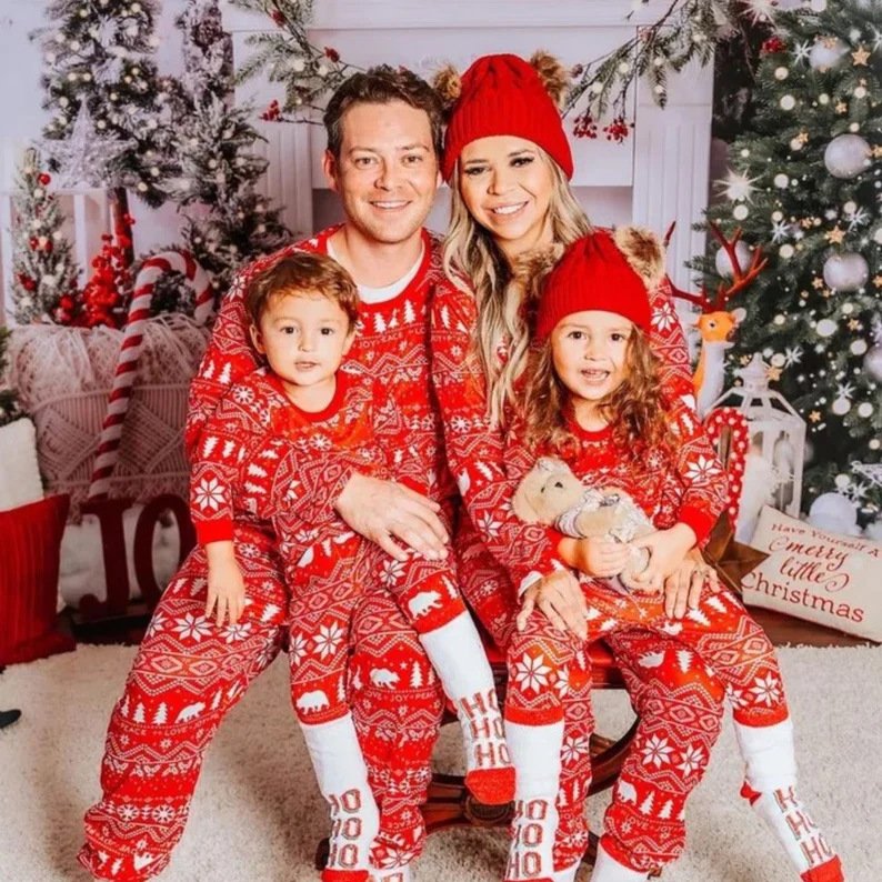 Wholesale 2 Piece Xmas Pjs Red Christmas Open Chest Lapel Plaid Pajamas Matching Family Christmas Pajamas Sets