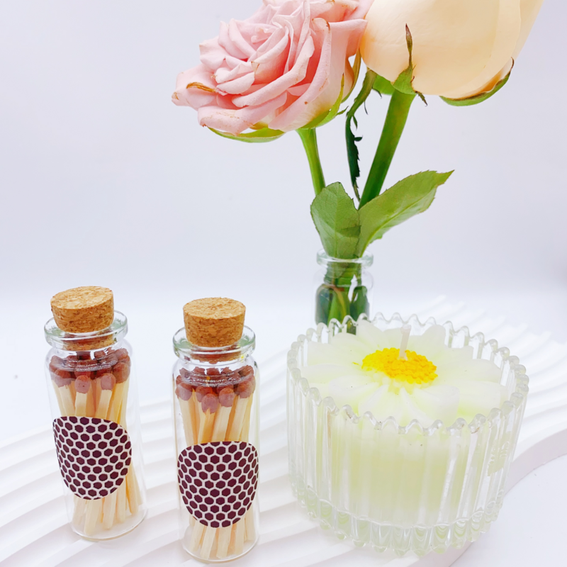 Wholesale Luxury Home Decor Wooden Colorful Matches In Glass Jar Scented Candle Lighter Matches
