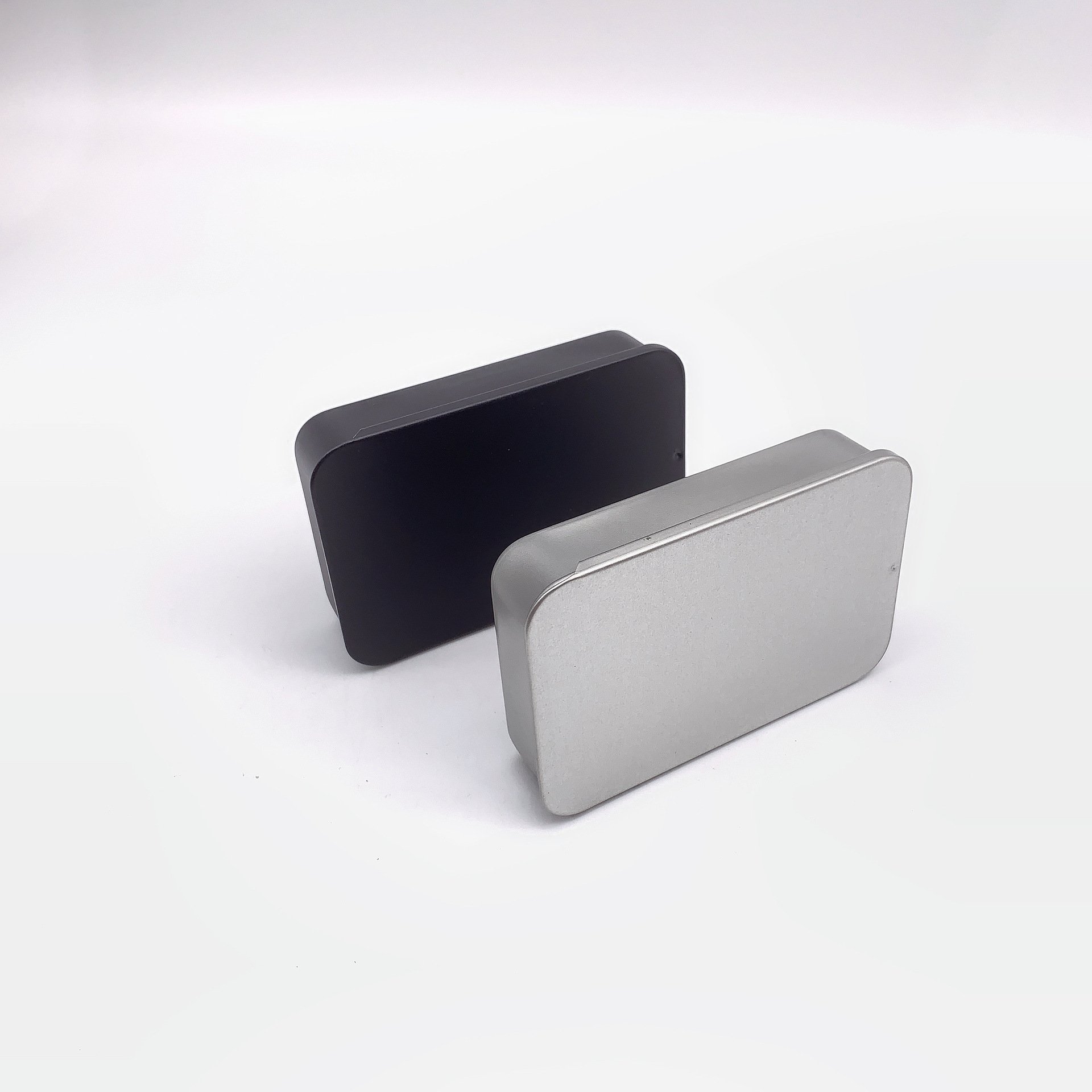 Custom Printed Rectangle Black Metal Case Mint Gift Packaging Tin Sliding Box 90x60x21