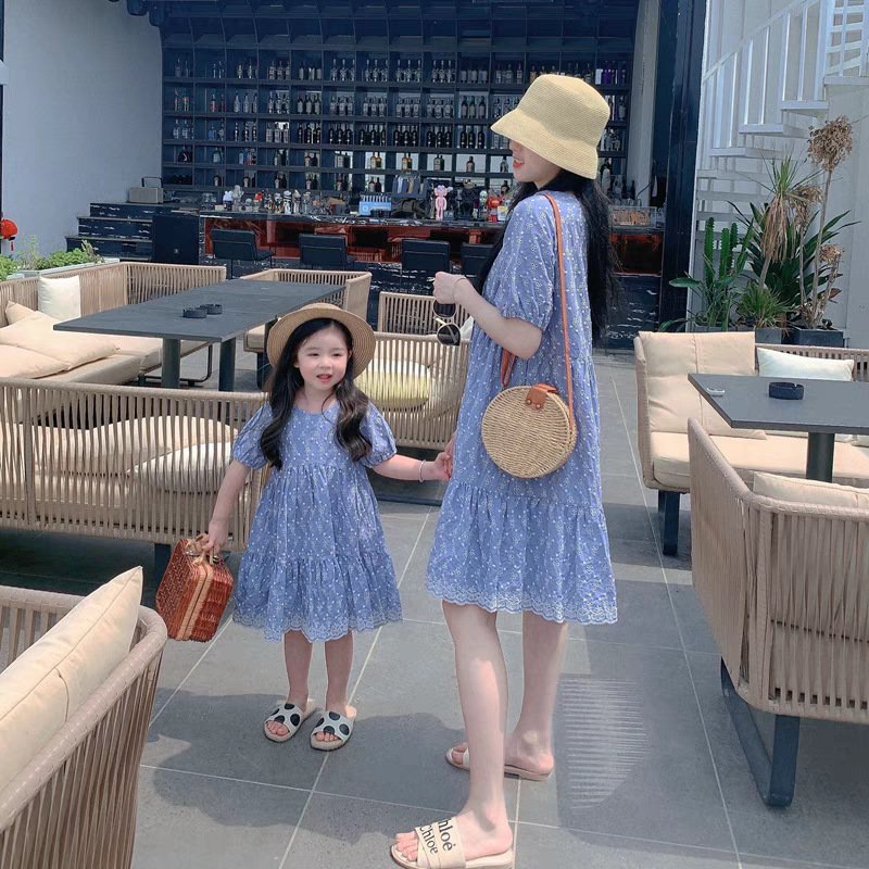 Custom New Summer Beach Dress Fashion Super Soft Fabric Mom And Me Matching Dress Summer Holiday Clothing Beach Family Clothes