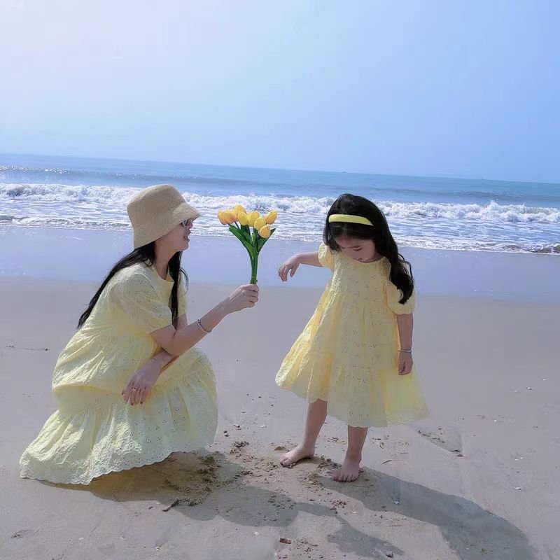 Custom New Summer Beach Dress Fashion Super Soft Fabric Mom And Me Matching Dress Summer Holiday Clothing Beach Family Clothes