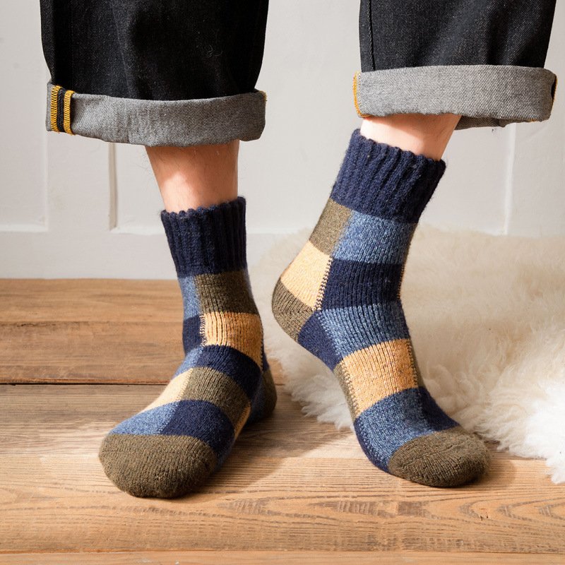 Wool socks logo custom men warm, thickened, and plush winter terry socks, medium length socks, color matching