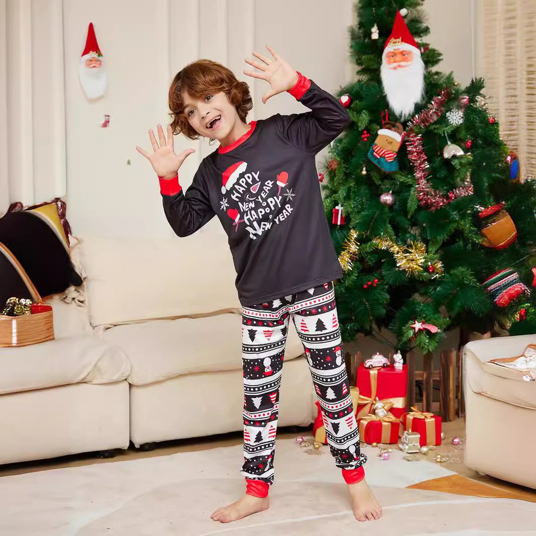 New Arrivals Matching Pajama Set Christmas Pyjamas Family Holiday Long Sleeve Sleepwear Large Size Pyjamas Women Sleepwear
