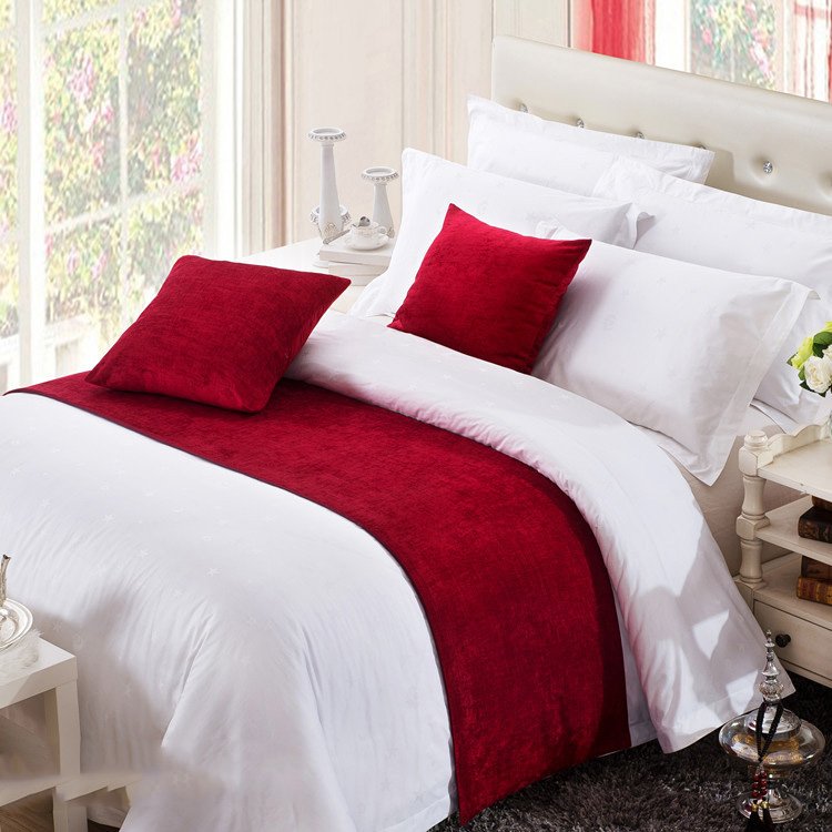 Chenille Solid Breathable Modern Bedding Scarf Protection Bed Runner for Bedroom Hotel Bed
