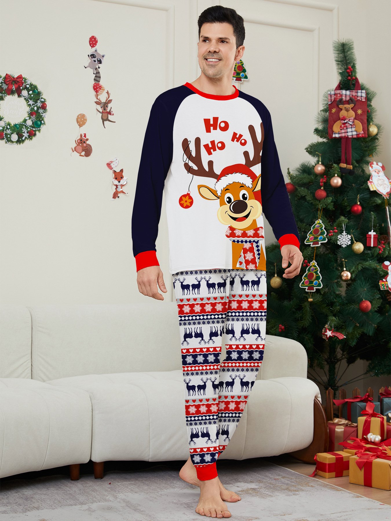 2024 Wholesale Ready To Ship Matching Christmas Pajamas For Family Santa Claus 3XL 4XL Merry Christmas Family Pajamas