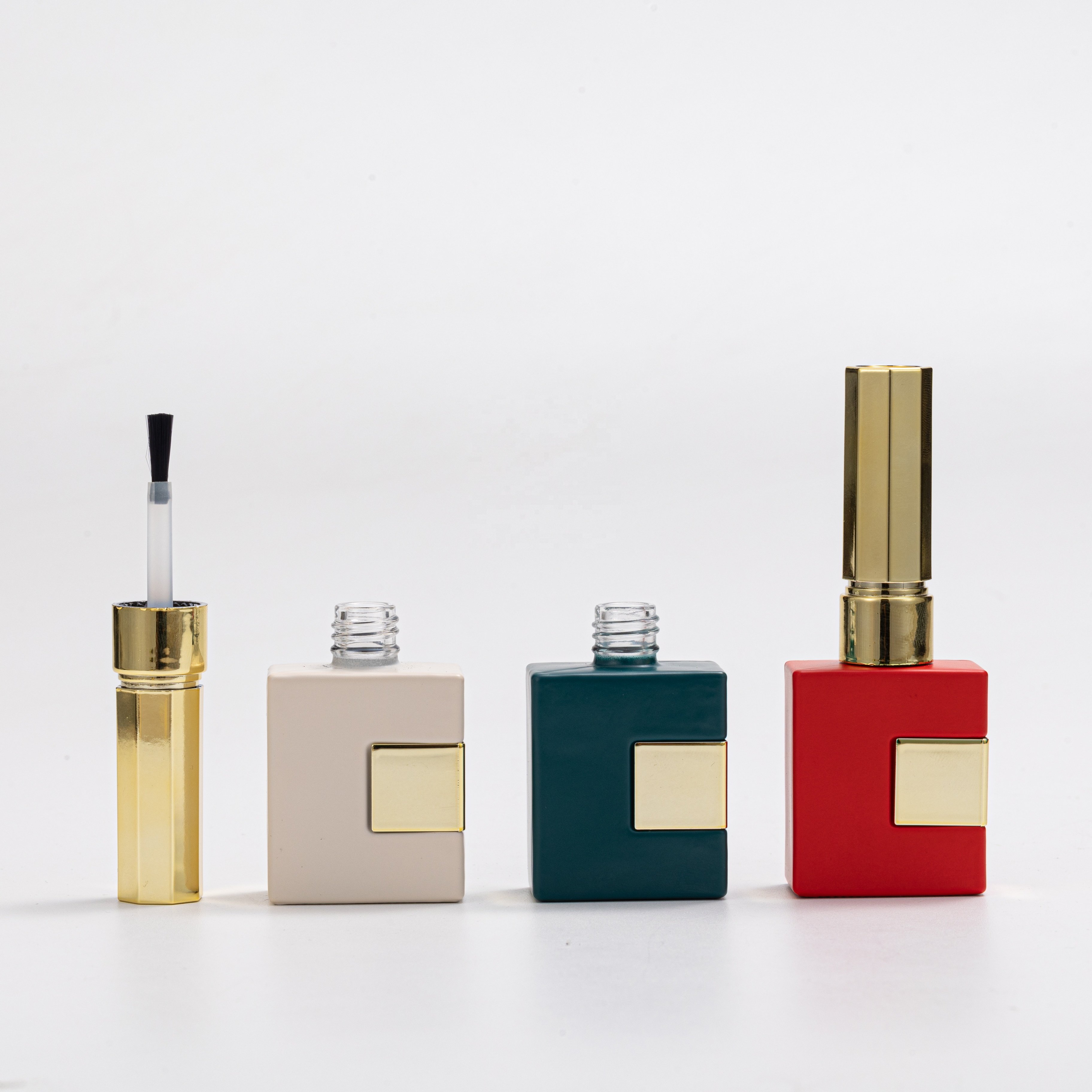 Wholesale Customizable 13ml Nail Polish and Spray Paint Glass Bottles with Matching Lid and Brush Factory Supply Packaging