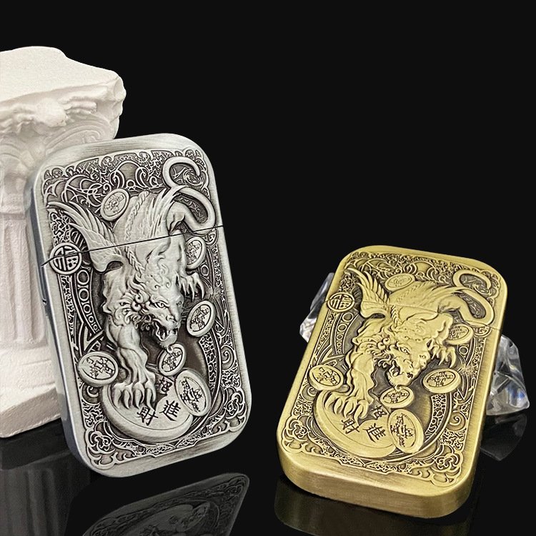 Factory Flint Match Oil Lighter Personality Creative Embossed Zinc Alloy Lucky Pixiu Metal Windproof Lighter Smoke Accesoires