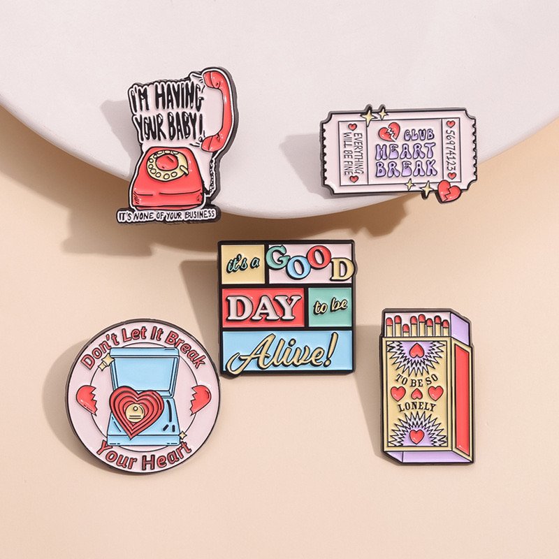 Creative Personalized Pink Match Box Vintage Phone Record Shape Metal Enamel Brooch Cartoon Cute Badge Pins Clothing Accessories