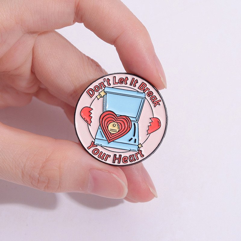 Creative Personalized Pink Match Box Vintage Phone Record Shape Metal Enamel Brooch Cartoon Cute Badge Pins Clothing Accessories