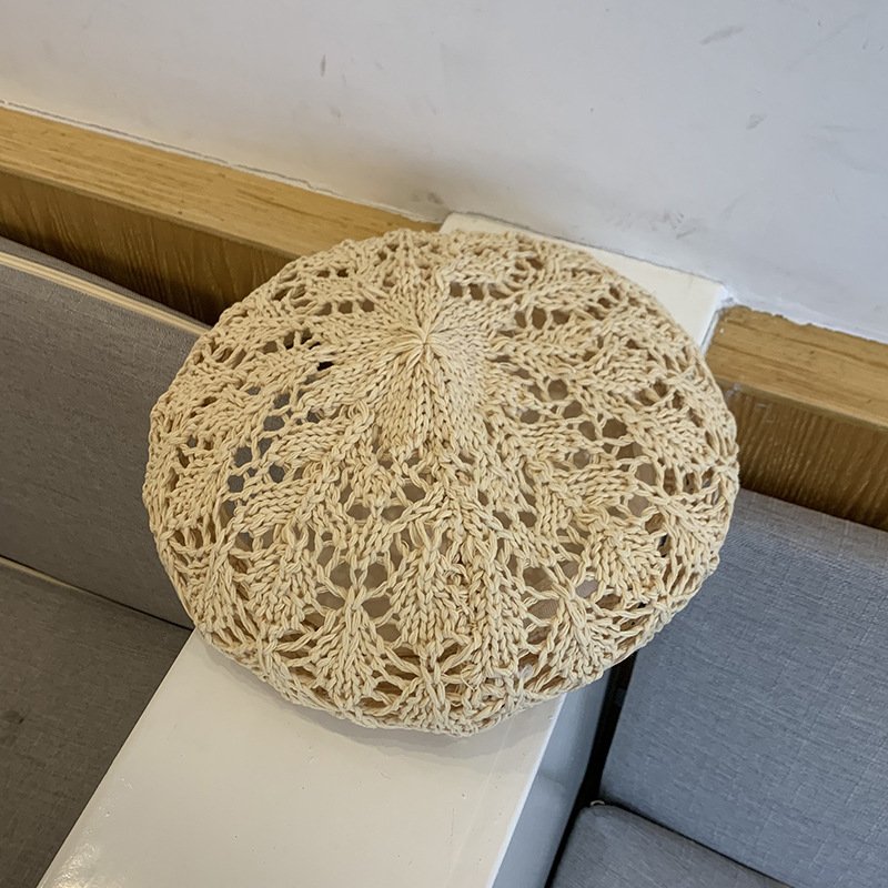 2024 Women's Spring And Summer Hollow Breathable Styling Painter Casual All-Matching Face Small Black Papyrus Beret Hat Cap