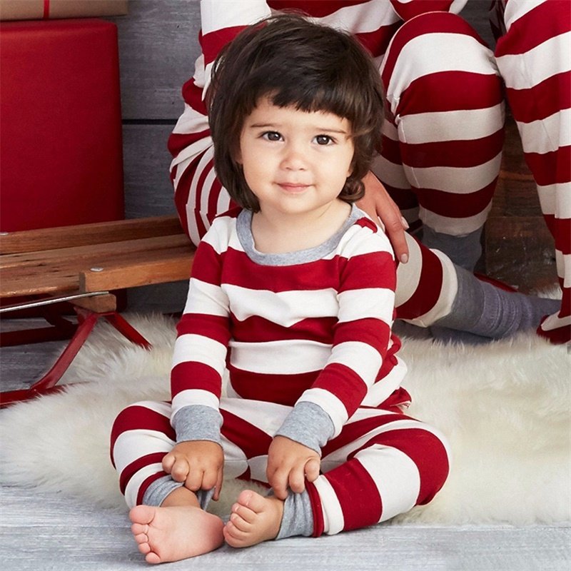 2021 Fashion Stripe Family Christmas Pajamas Matching Outfits Mommy And Me Clothes Set