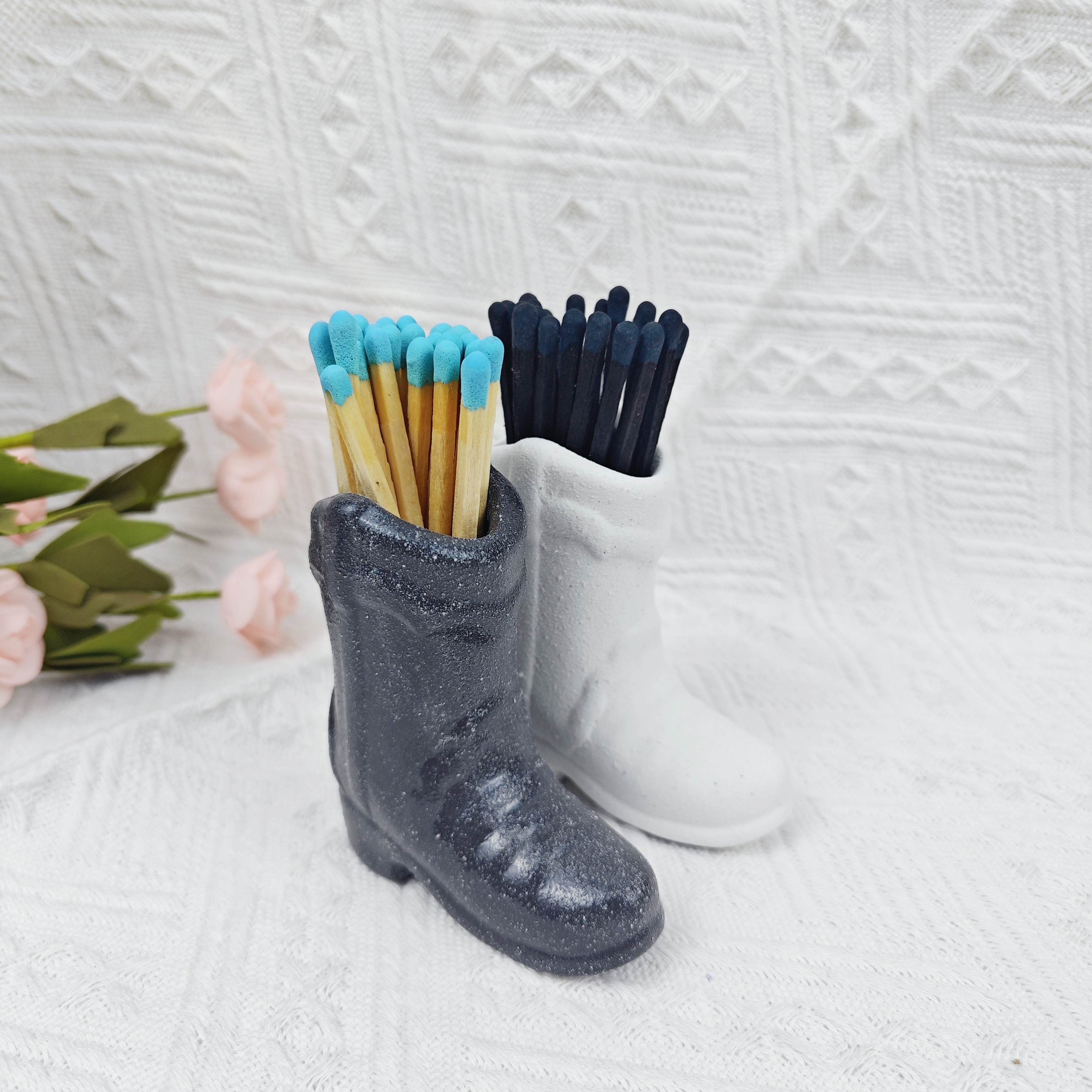 Ceramic Cowboy Boot Modern Holder Matchstick Storage Jar Match Stick Holder With Striker Custom Matches Holder