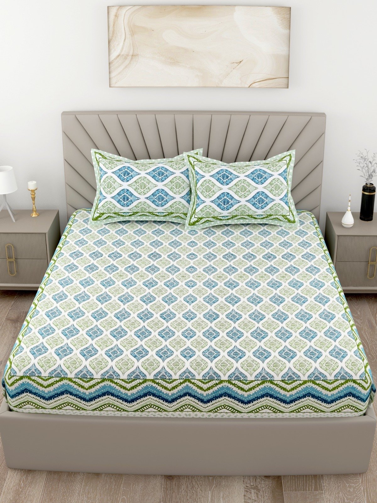 Looking Pure Cotton Super King Size Bedsheets