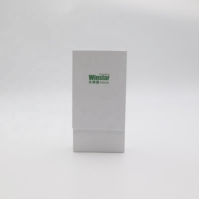 Low Moq Preroll Package With Cr Button Lamination Stamping Tobacco Box Magnet Flaps Pre Roll Packaging