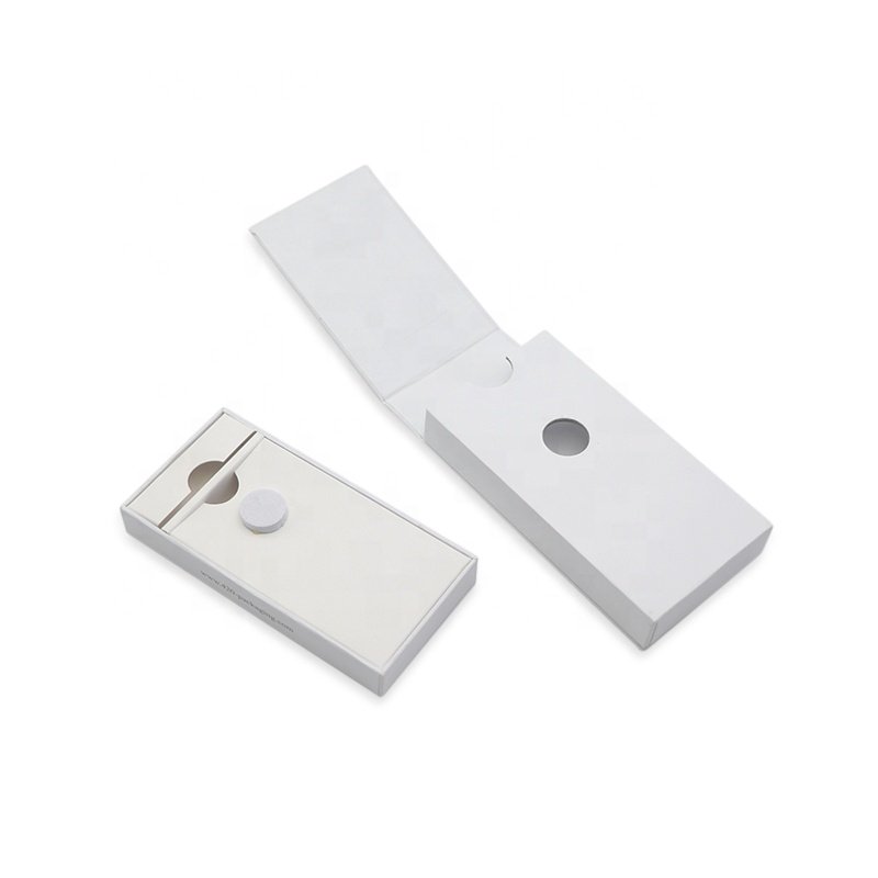 Low Moq Preroll Package With Cr Button Lamination Stamping Tobacco Box Magnet Flaps Pre Roll Packaging